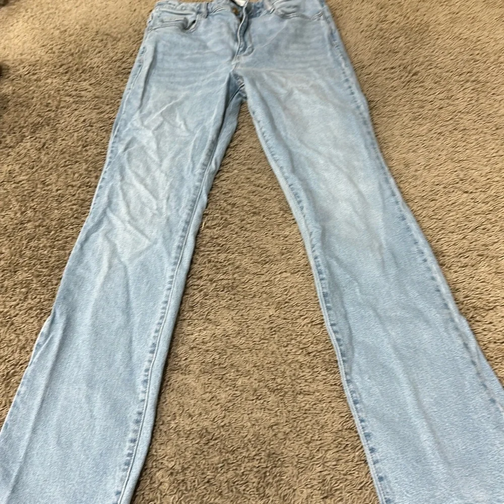 COPY - Zara women’s jeans, size 8, light blue - Picture 1 of 4